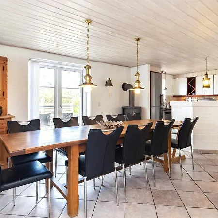 Six-bedroom Holiday In 1 * 布拉万德
