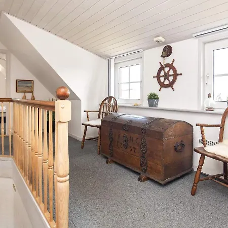 Six-bedroom Holiday In 1 布拉万德
